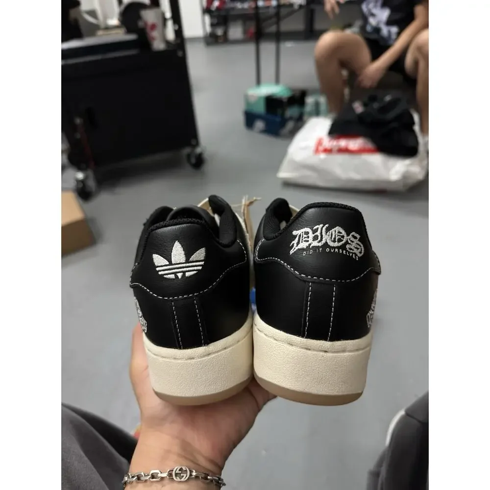 Size 9 - adidas Superstar XLG Dios - Black White